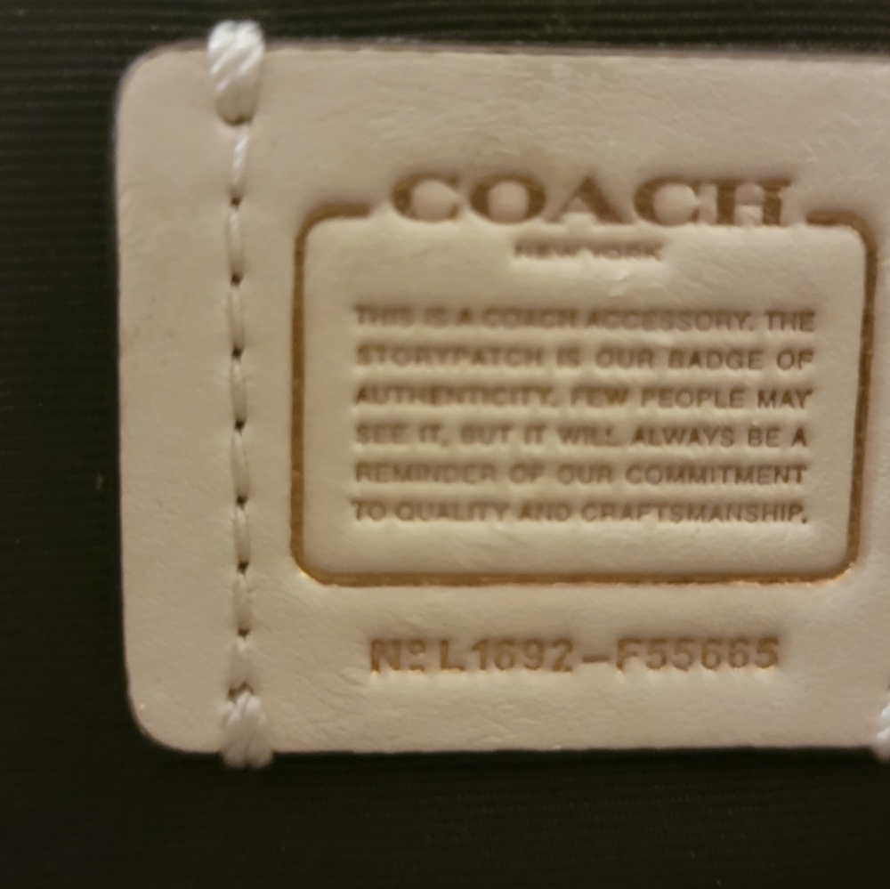 Coach Blake Carryall ivory with matching wallet - Picture 6 of 6